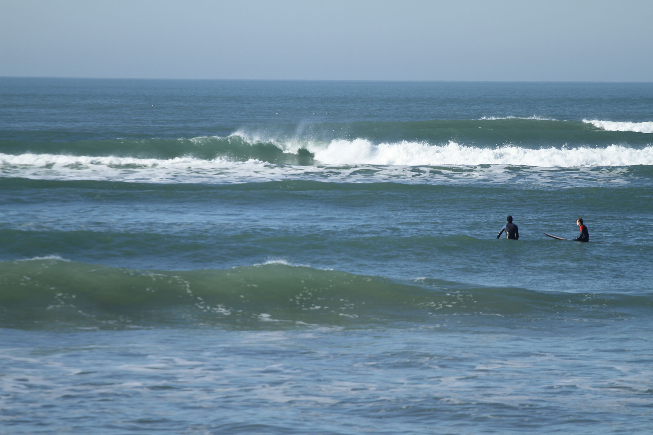 enjoy ecole surf oléron - attente vague